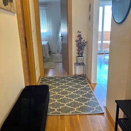 Antonella Apartman *